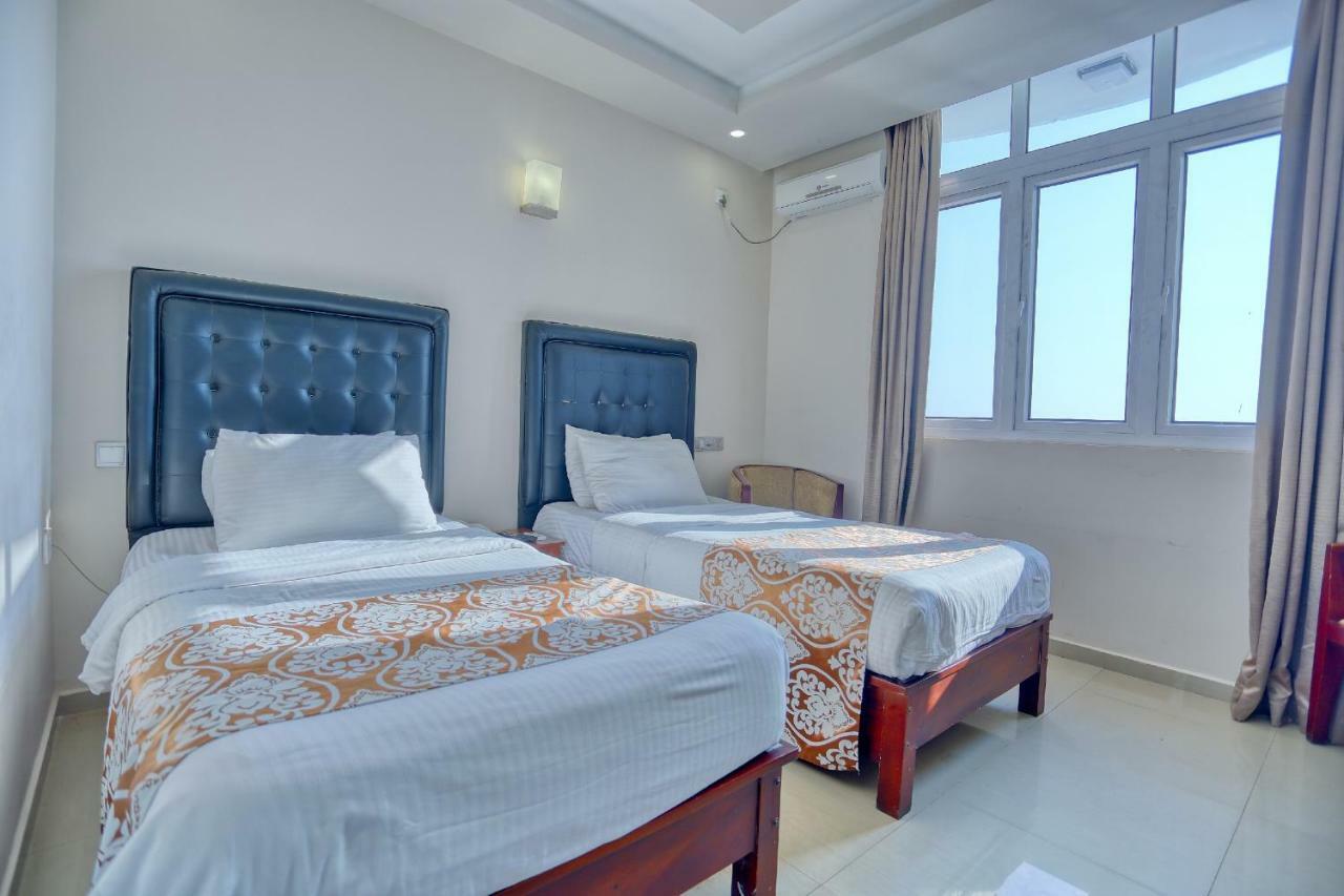 Lazaani Hotel Kolombo Exteriér fotografie