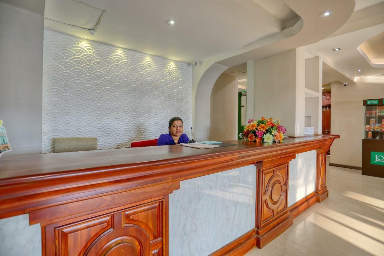 Lazaani Hotel Kolombo Exteriér fotografie